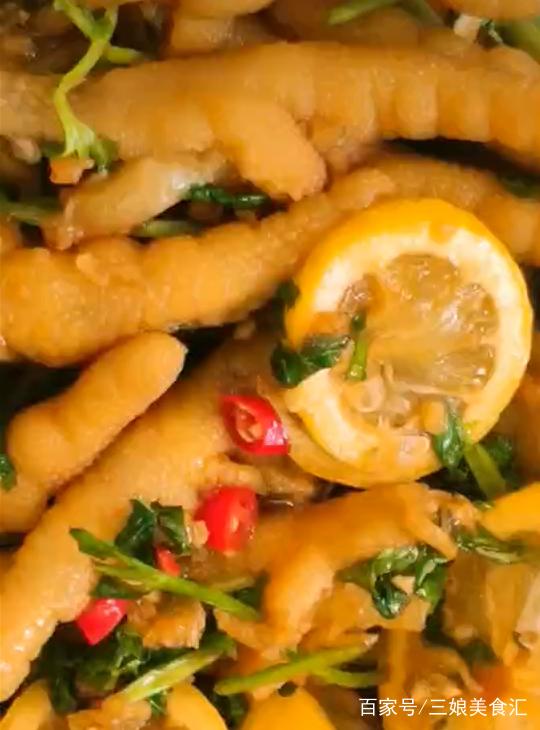 磁器口古镇特色美食：探寻巴渝文化的味蕾之旅